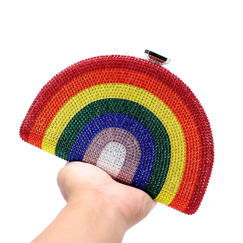Regenbogen Hand Tragen Abend A – Interior Design Ai Bewertung und Preis