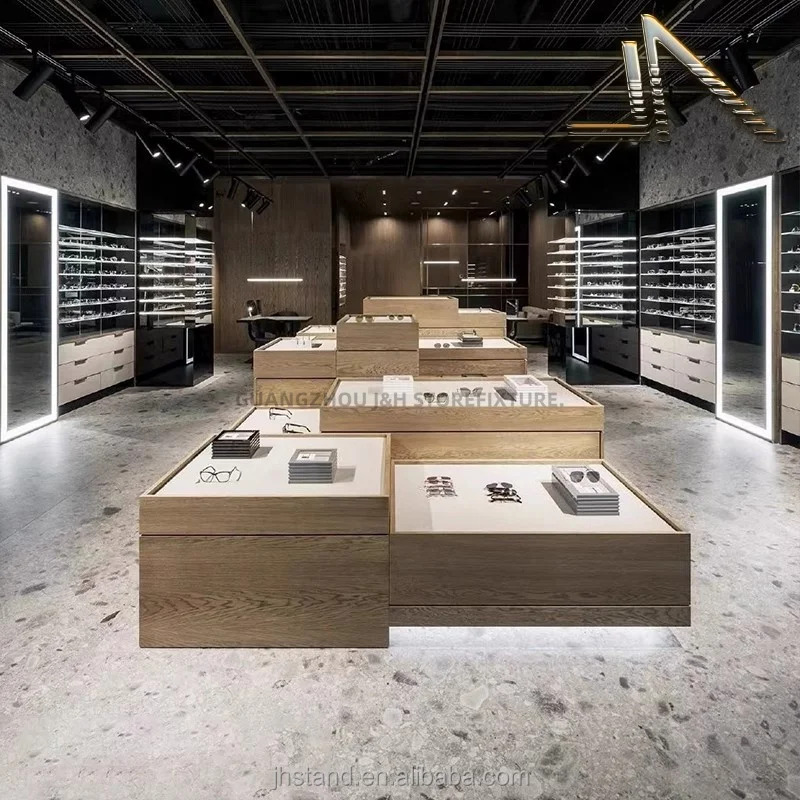 Maßgefertigter Optiker-Präsent – Interior Design Modern Bewertung und Preis